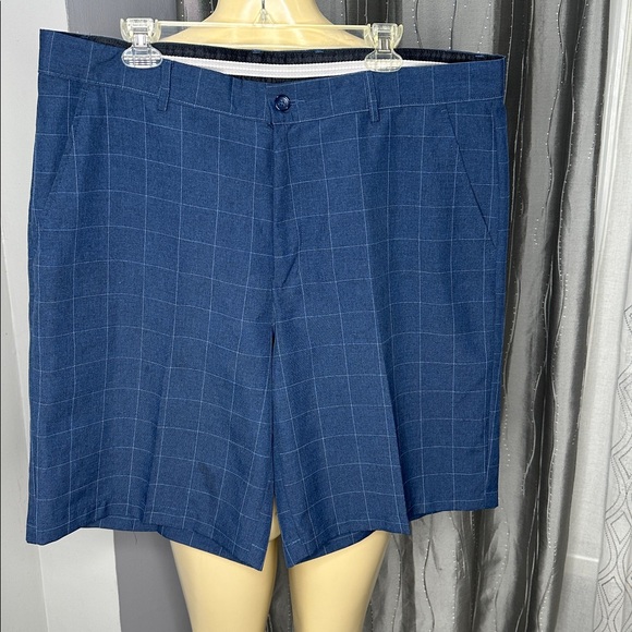 Greg Norman Men’s Sz 38 Blue Checkered Shorts - Picture 1 of 6